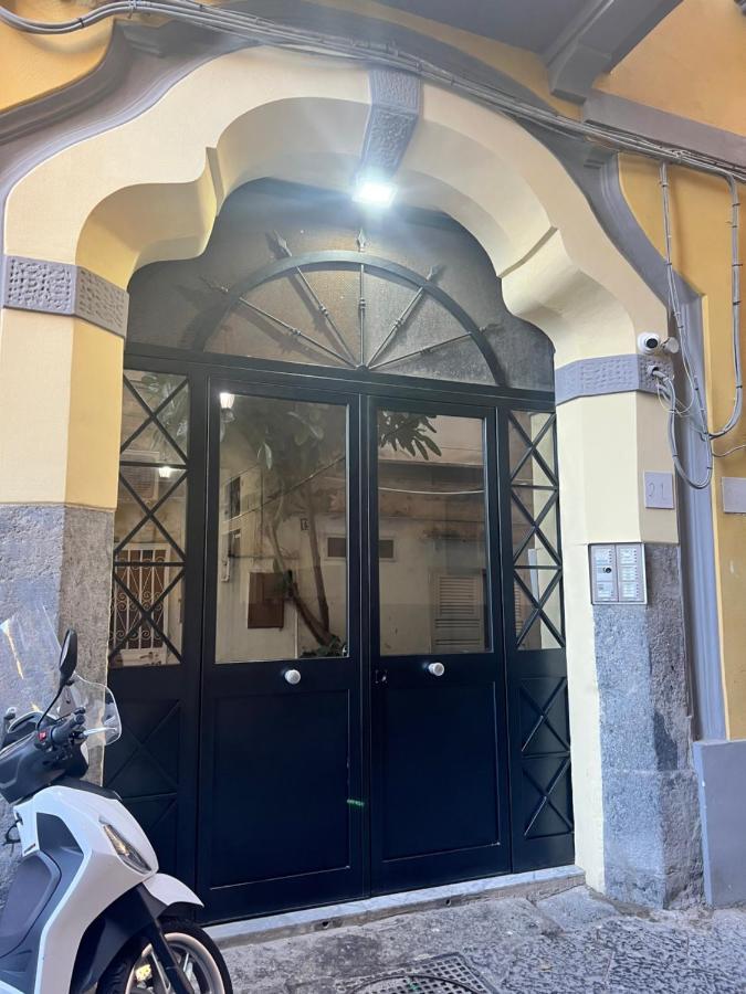 Casa Montesanto 21 Appartement Napels Buitenkant foto